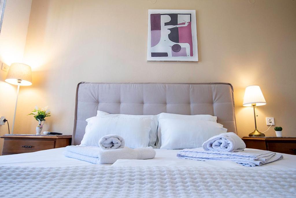 Koukonas Hotell Galaxídhion Exteriör bild